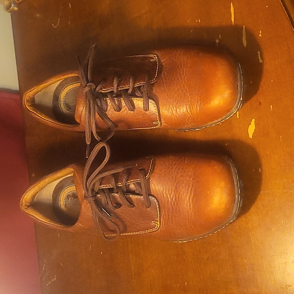 Born leather shoes
